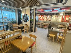 -佬钱湾仔(衣裳街店)