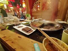-大龙辣火锅·龙虾·烧烤(湖滨新天地店)