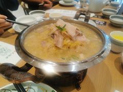 杀猪烩菜-天怡興·百年蒸饺(中心书城店)