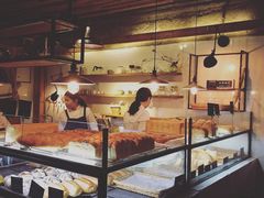 面包甜点陈列柜-仙峰天然面包(迎宾路店)