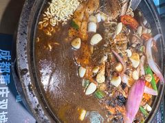 -吞鱼兽麻辣烤鱼(万达店)