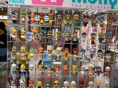 -泡泡玛特POPMART(蓝色港湾店)