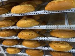 -秀云俄罗斯列巴屋(军星小区店)