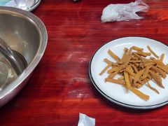 -芦茨金富饭庄·25年老字号·专做稻草鸡