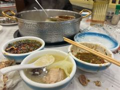 -朴小妹人参鸡汤火锅(长白山万达店)