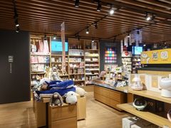 -九木杂物社(江宁金鹰广场店)