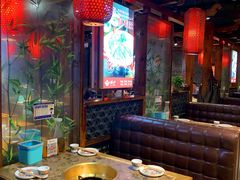 -沸炉重庆老火锅(军事博物馆店)