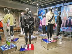 -NIKE品牌体验店(南京东路店)