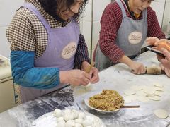 -老字号眼镜子煎包汤包店