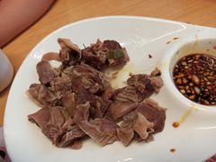 -关东小磨东北菜(上海长风大悦城店)