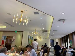 大堂-老人和饭店(淮海中路店)