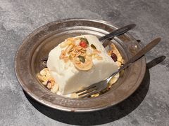 -耶里夏丽·丝路国际新疆菜·清真食品(徐汇南丹东路臻选店)