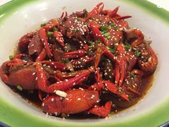 -张大师鸭爪爪特色干锅(南湖店)