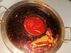 -潮火锅·麻辣牛肉火锅(观音桥方圆·LIVE店)