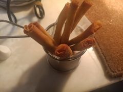 -周渝食惦·酸菜鱼精致川菜(横岗店)