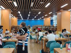 -厦门市图书馆(集美新城馆区)