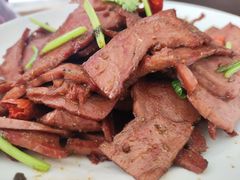 -天天向上素食餐厅(五台山店)