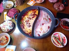 -赵美丽·重庆社区火锅·直营店(火车东站·中豪国际店)