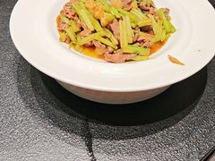 -三牛家厨(长江路店)