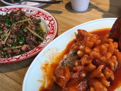 -嫩芽 ·地道重庆菜(十八梯露台夜景店)