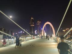 -南京眼步行桥