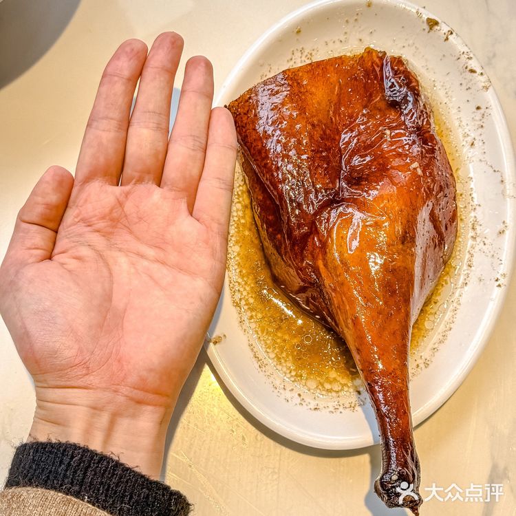 东莞｜好正！真的是无敌脆皮的烧鹅腿🍗