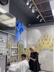 -吉米护肤造型