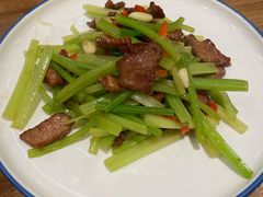 香芹炒肉丝-清真·玛丽亚新疆菜主题餐厅(浙江中路店)