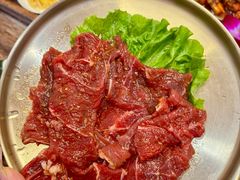 -围炉肉舍•炭烤活鳗•丹东海鲜烤肉(步行街店)