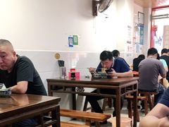 大堂-旺泉餐饮店·清真牛肉面馆