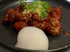 红酒泡沫牛仔粒-荟廷·晶萃(陆家嘴尚悦湾店)