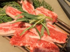 -草家酱蟹炭火烤肉店(珲春南路一店)