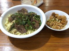 -肖娭毑老面馆(自然岭路店)