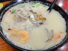 小海鲜年糕汤-台州老六海鲜面馆(上南总店)