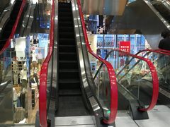 -优衣库(深圳万象天地旗舰店)
