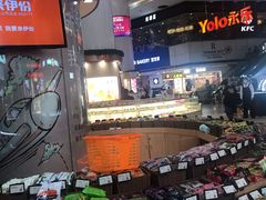-来伊份(龙之梦长宁店)