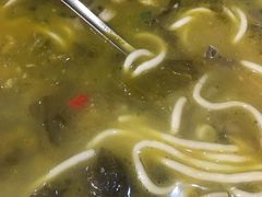 沙窝酸菜炖羊肉-六福烧烤酒馆(秦隆步行街店)