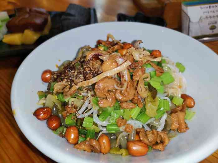 本味儋州米烂小铺(名门广场店)-"位置:地段不错,反正附近很多其它好吃