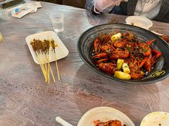 -肥肥虾庄·金牌油焖大虾(汉口城市广场店)
