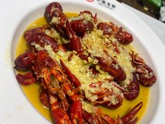 -叶派龙虾•招牌香辣蟹·海鲜(中海国际店)