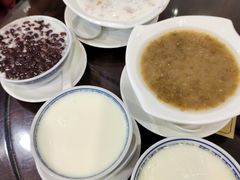 绿豆沙-仁信老铺甜品(北京路店)