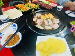 -牛得很·鲜牦牛肉烧烤·牛羊肉菌汤锅(康定店)