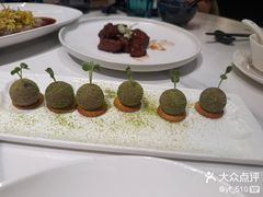 -荟廷·晶萃(陆家嘴尚悦湾店)