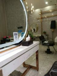 -Meng Lang 梦郎白金店