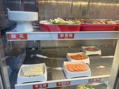 -俭让佬妈现卤串串(温江总店)