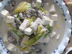 -乔家小院•本地小海鲜•非遗驴肉(万年泉路店)
