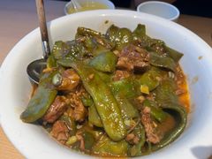 -关东小磨东北菜(上海长风大悦城店)