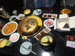 -猪啊牛呀羊啊铜盘烤肉(正大广场店)
