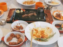 -必胜客(阿诗玛店)