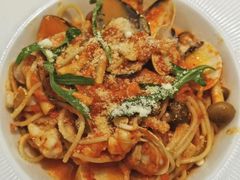 -丽莎沙拉轻食餐厅(国贸店)